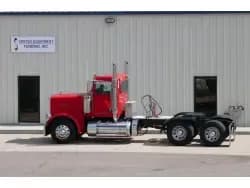 2017 Peterbilt 389 - Dump
