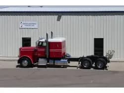 2020 Peterbilt 389 - Sleeper
