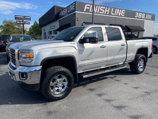 2015 GMC Sierra 2500HD SLT Crew Cab - Pickup