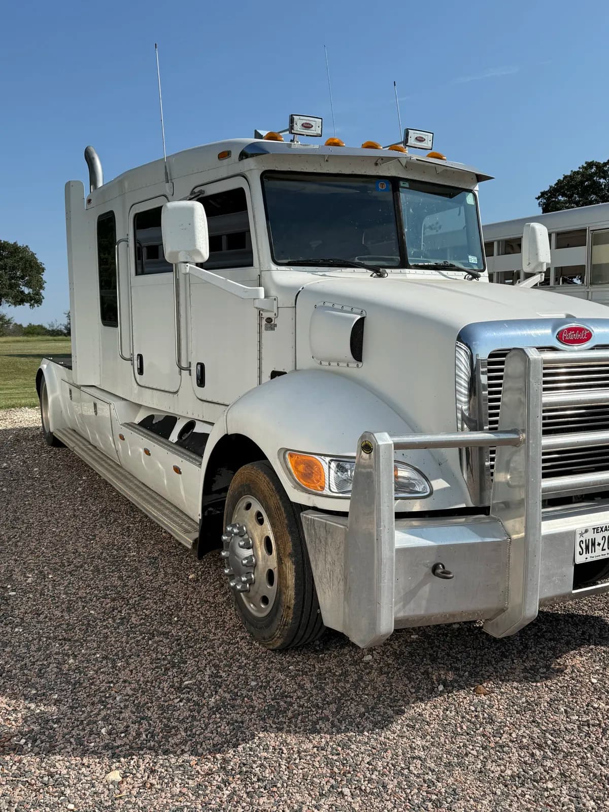 2007 Peterbilt 335 GT Stretch