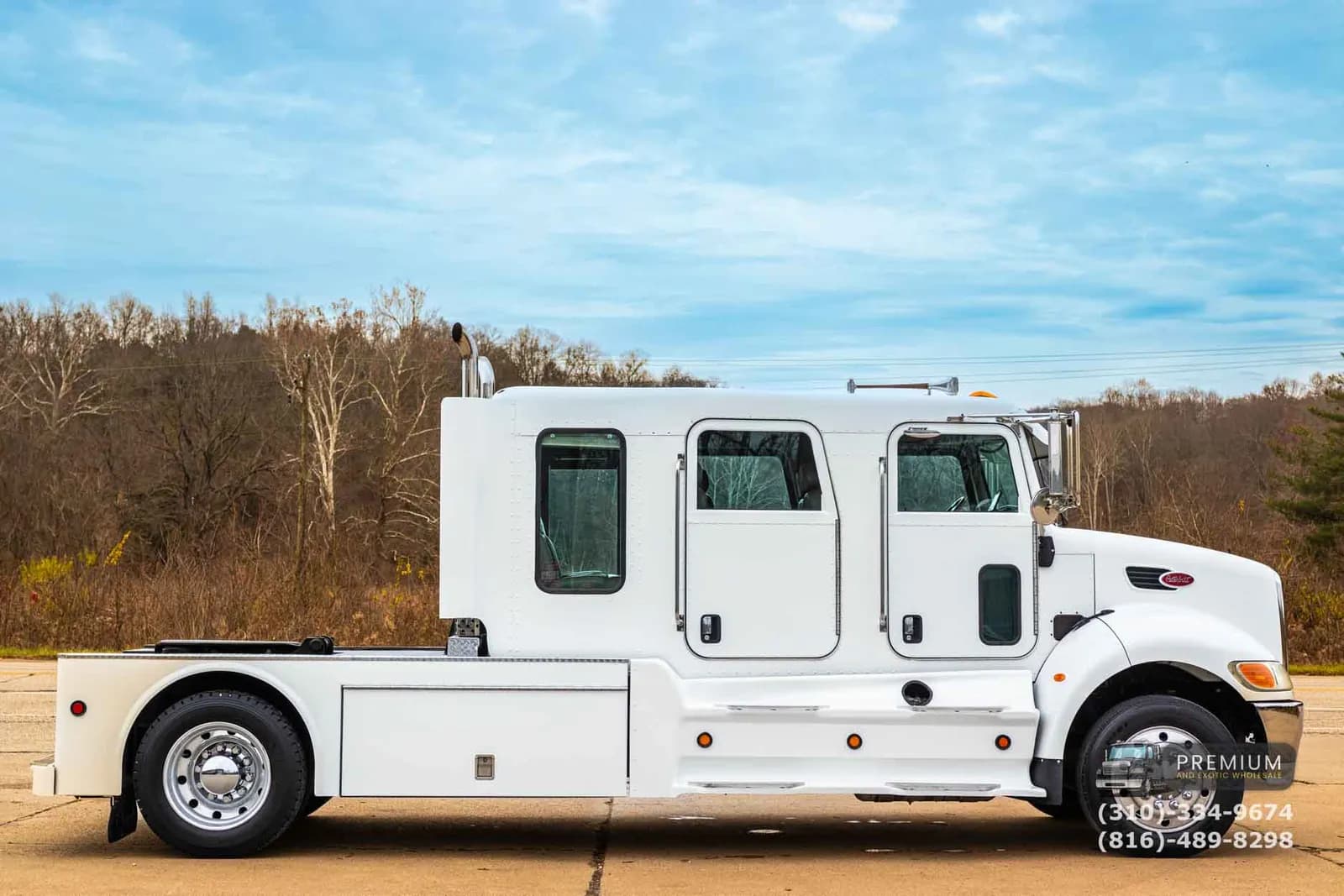 2007 Peterbilt 335 Schwalbe Stretch