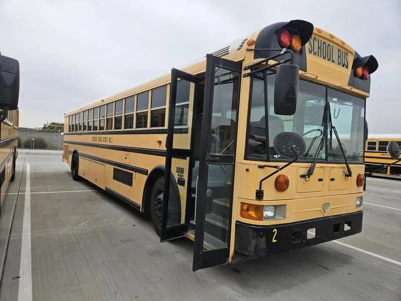 2008 Ic BUS RE - Passenger Bus / Shuttle Bus / SUV