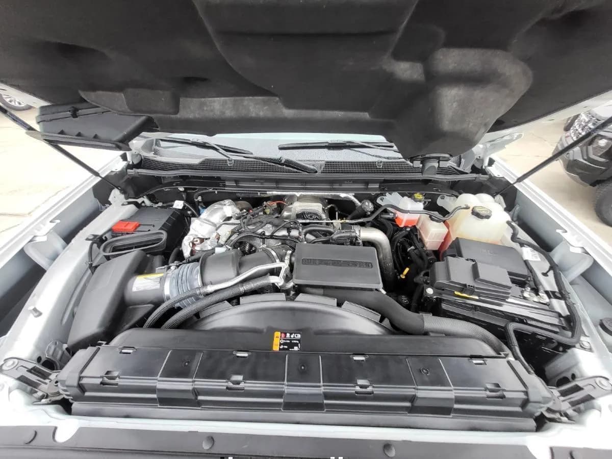 2024 Parker's Used Cars SILVERADO 2500HD - Pickup