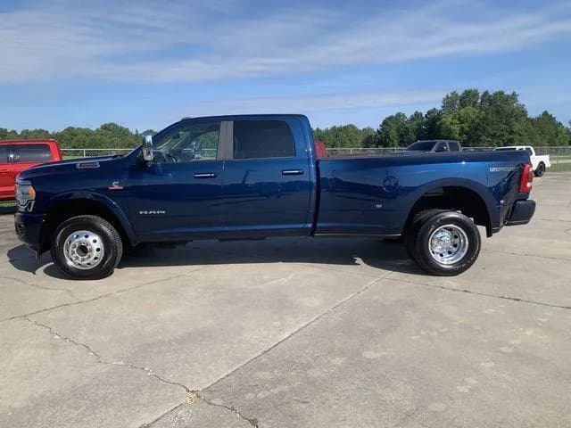 2022 Parker's Used Cars 3500 - Pickup