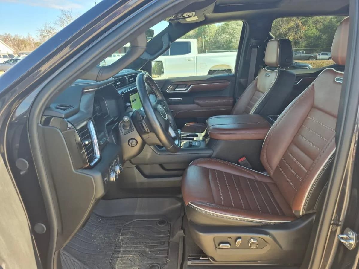 2024 Parker's Used Cars SIERRA 1500 - Pickup