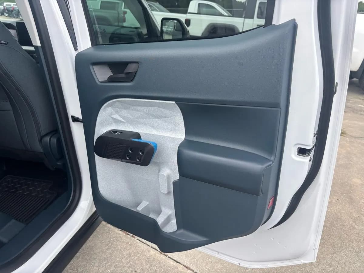 2025 Parker's Used Cars MAVERICK