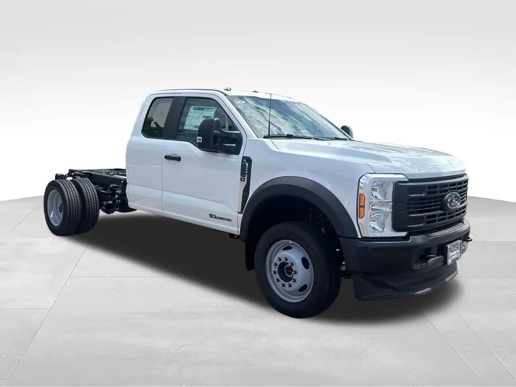 2026 Ford F-550 - Chassis