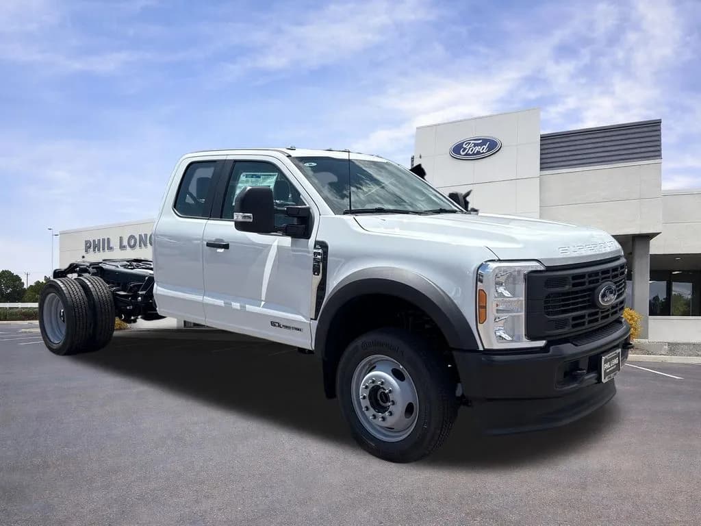 2026 Ford F-550 - Chassis