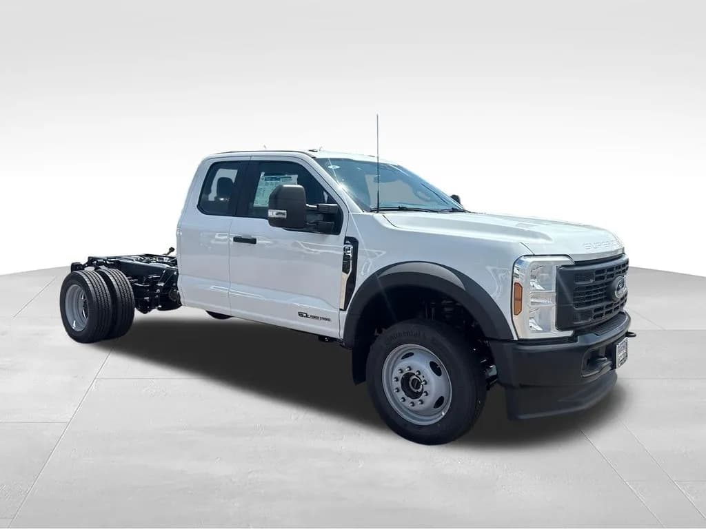 2026 Ford F-550 - Chassis