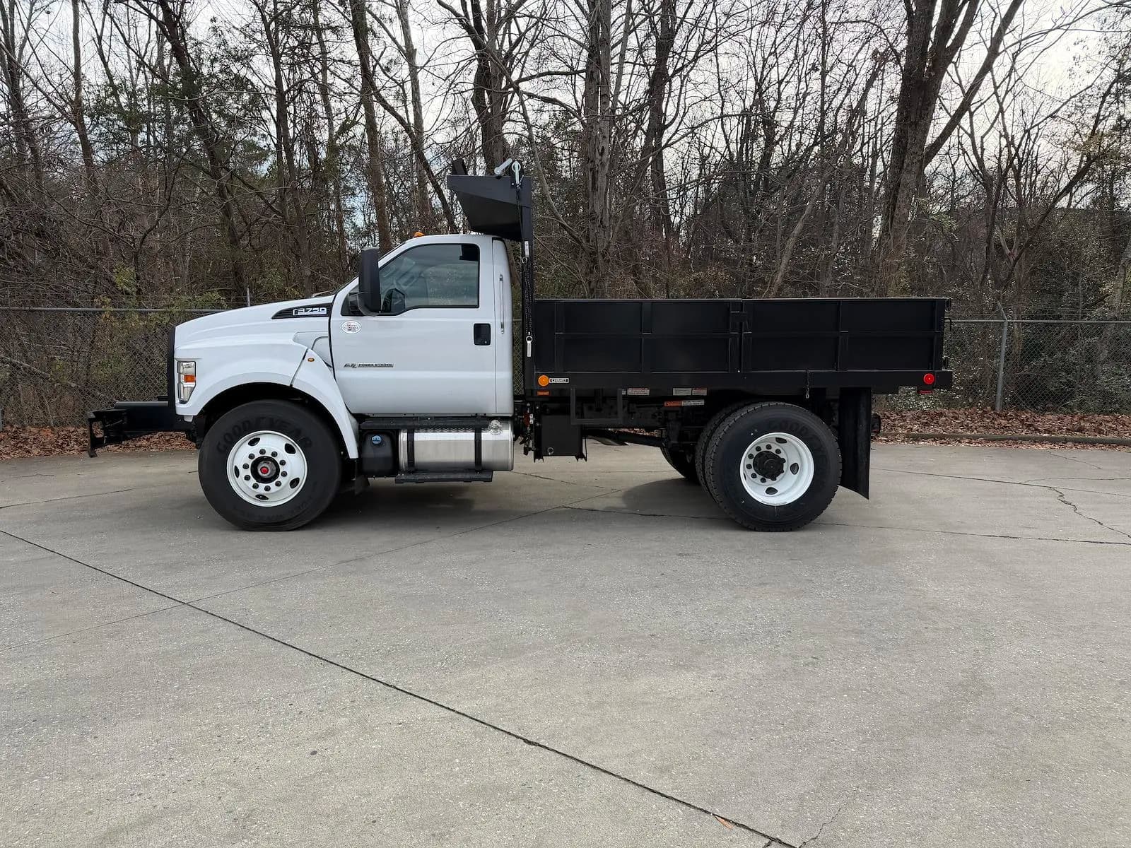 2024 Ford F-750 - Dump