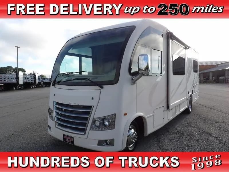 2017 Ford E-450 Mobile Groomer - Chassis