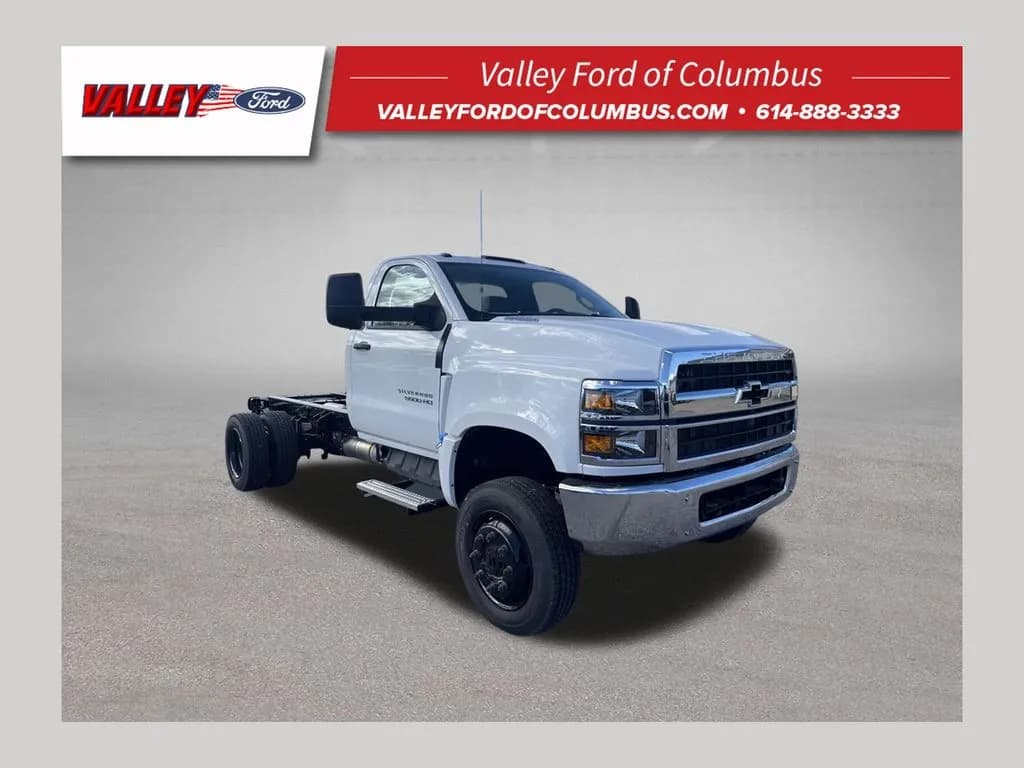2024 Chevrolet Silverado 5500 - Chassis