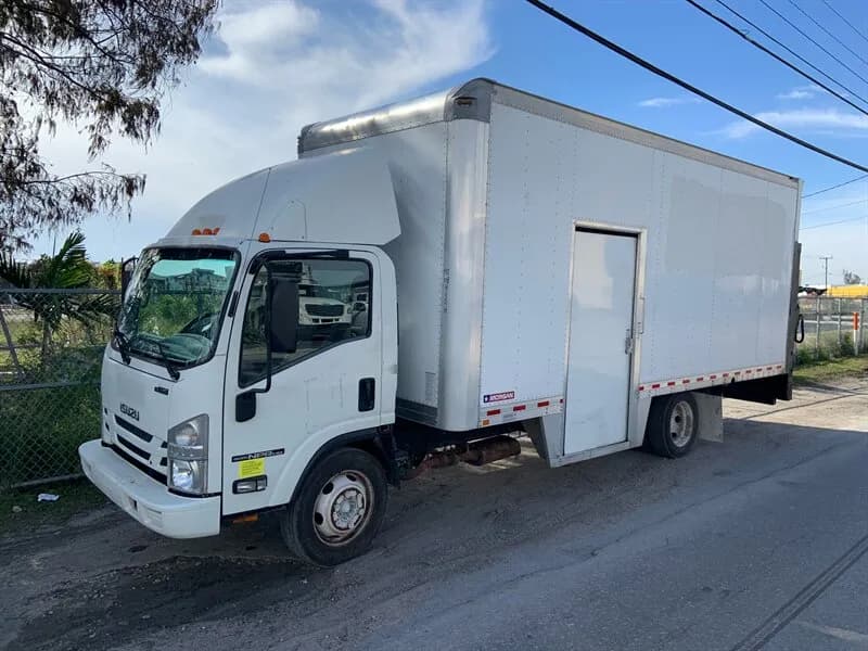 2018 Isuzu NPR