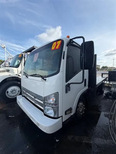 2007 Isuzu NPR