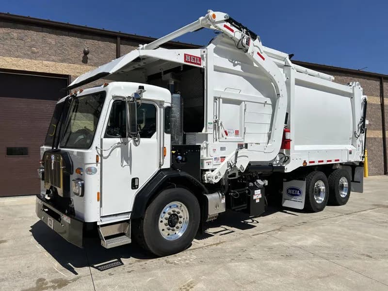 2025 Kenworth L770 - Garbage