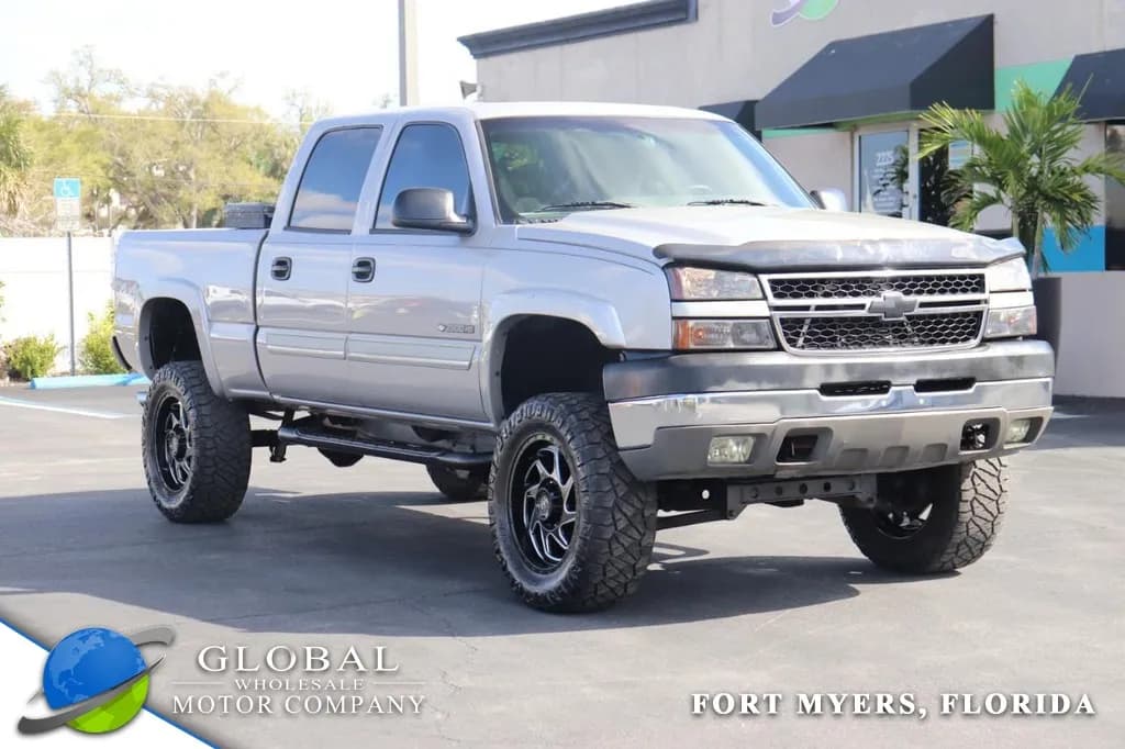 2005 Chevrolet Silverado 2500HD - Pickup