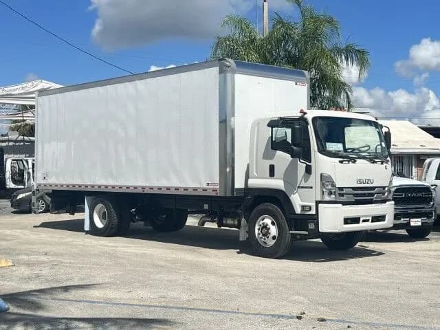 2026 Isuzu FVR - Box