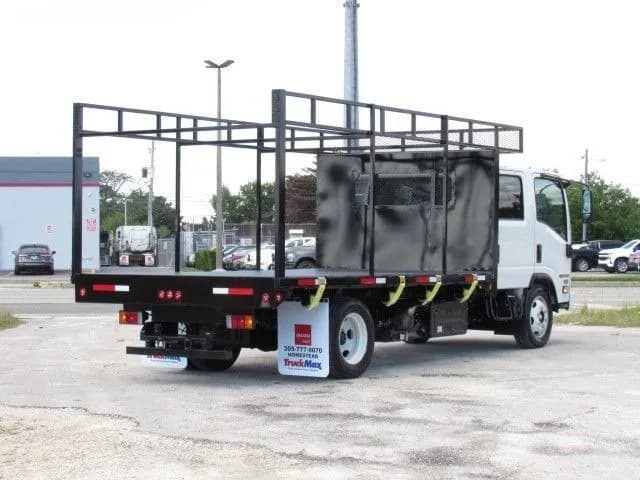 2026 Isuzu NPR-XD Crew Cab - Flatbed
