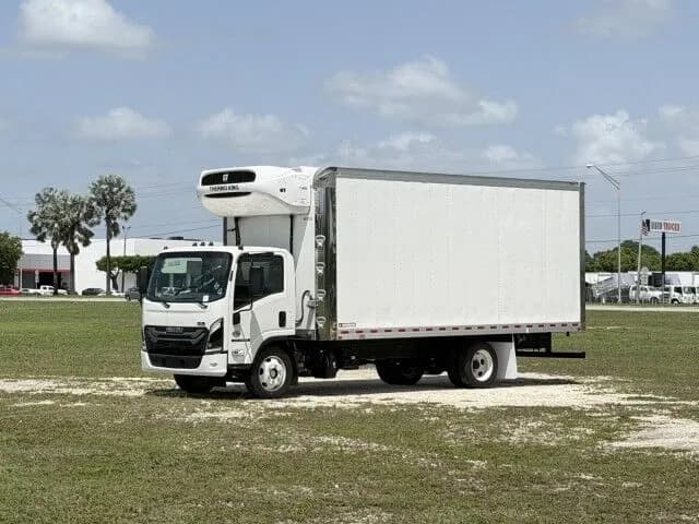 2027 Isuzu NRR