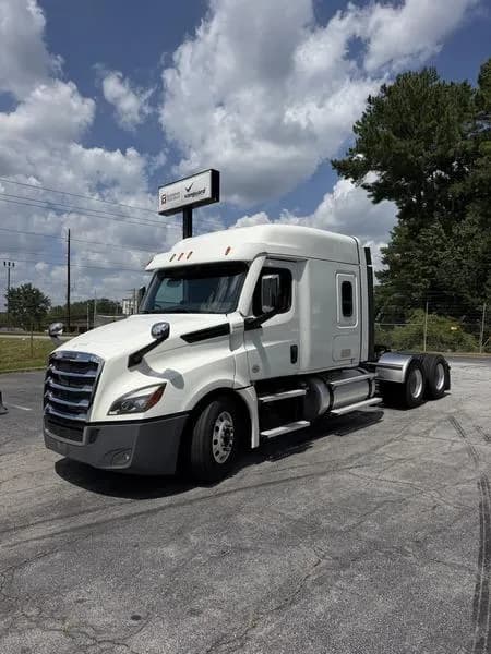 2020 Freightliner Cascadia
