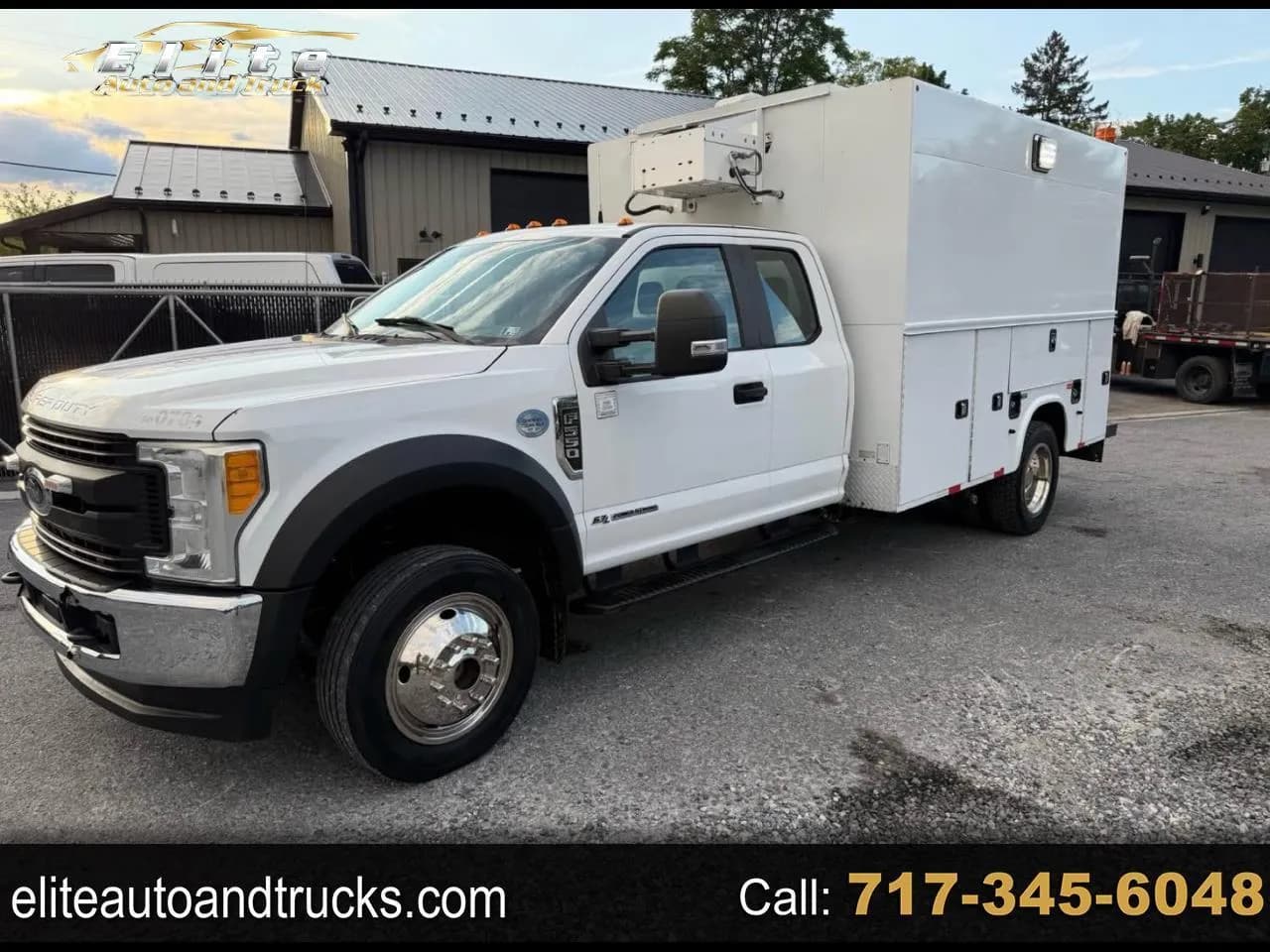 2017 Ford F-550 SuperCab - Chassis
