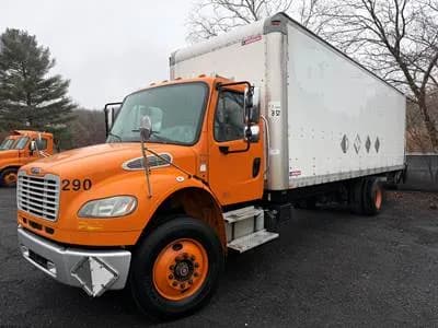 2015 Freightliner M2 - Box