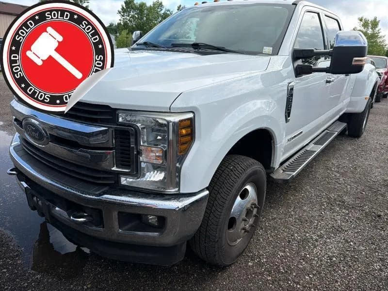 2019 Ford F-350 SD XLT Crew Cab Long Bed - Pickup