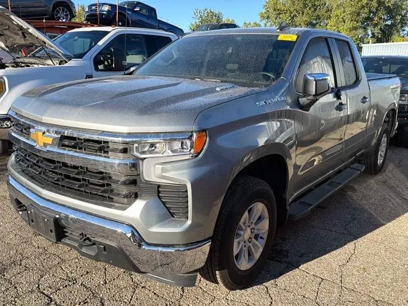 2025 Chevrolet Silverado 1500 LT