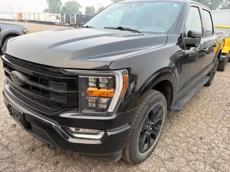 2023 Ford F-150 XLT 302A SuperCrew 5.5-ft Bed - Pickup