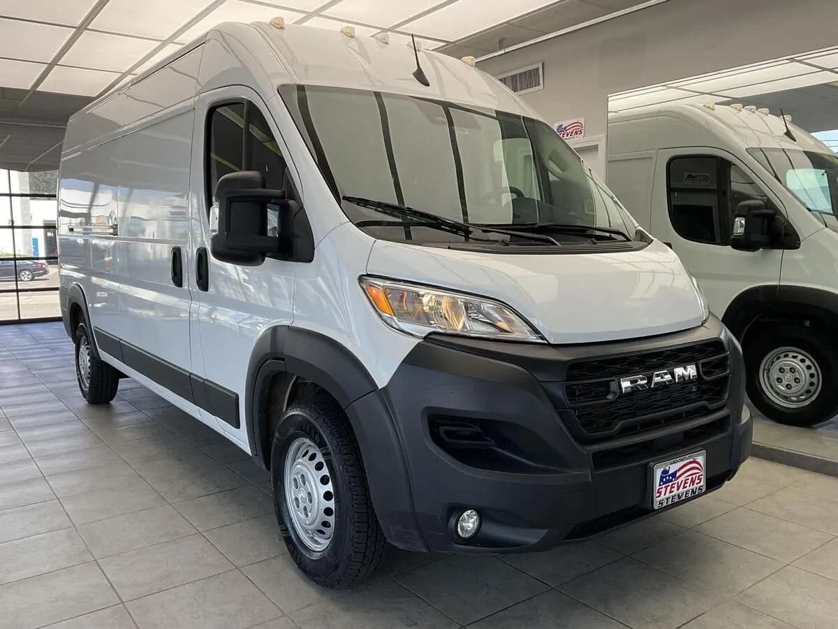 2025 Ram ProMaster - Vans
