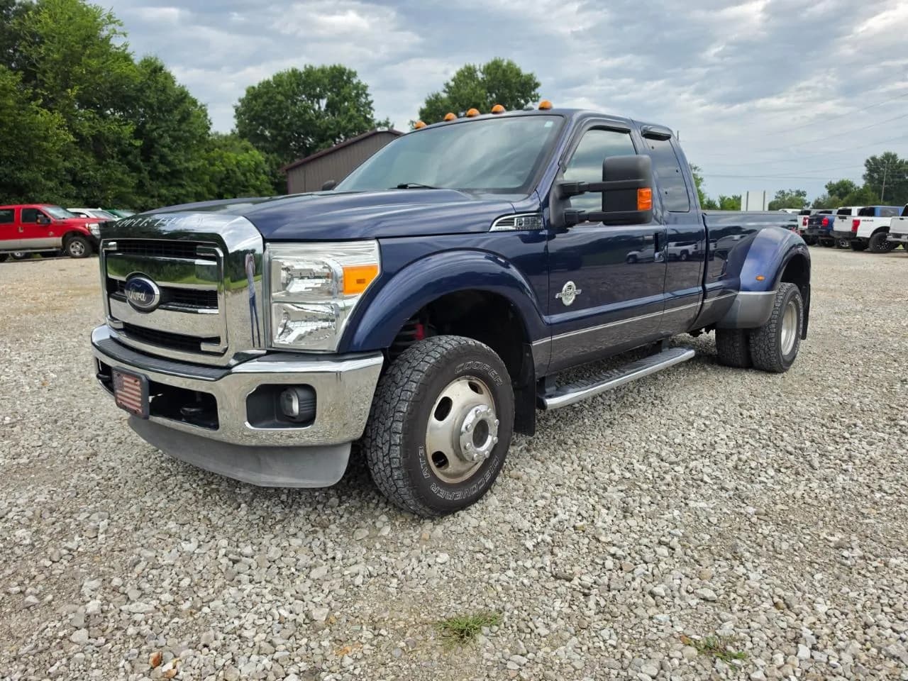 2011 Ford F-350 SD Lariat SuperCab Long Bed - Pickup