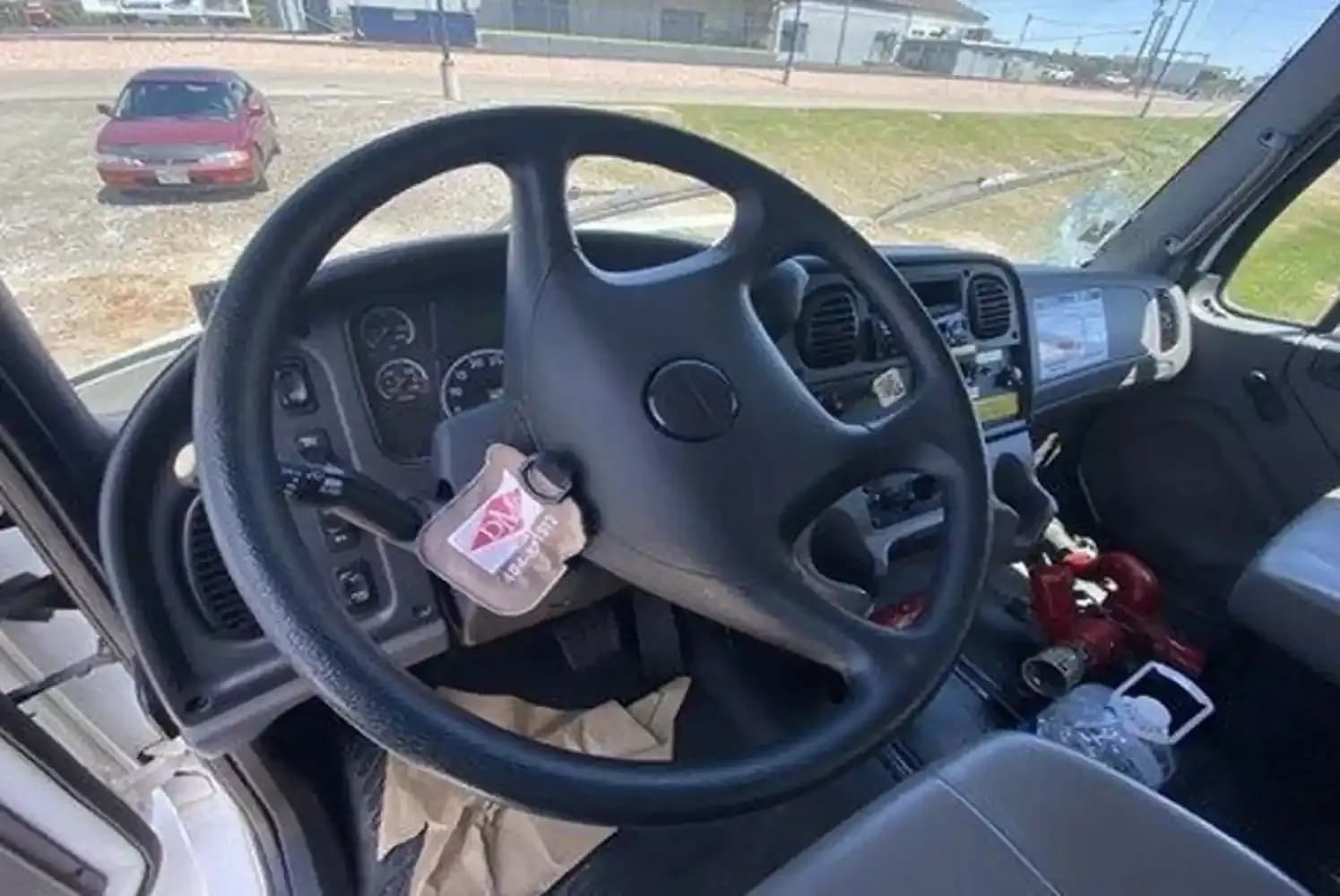 2020 Freightliner M2 106