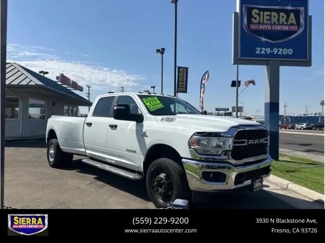 2024 Ram 3500 CREW CAB - Pickup