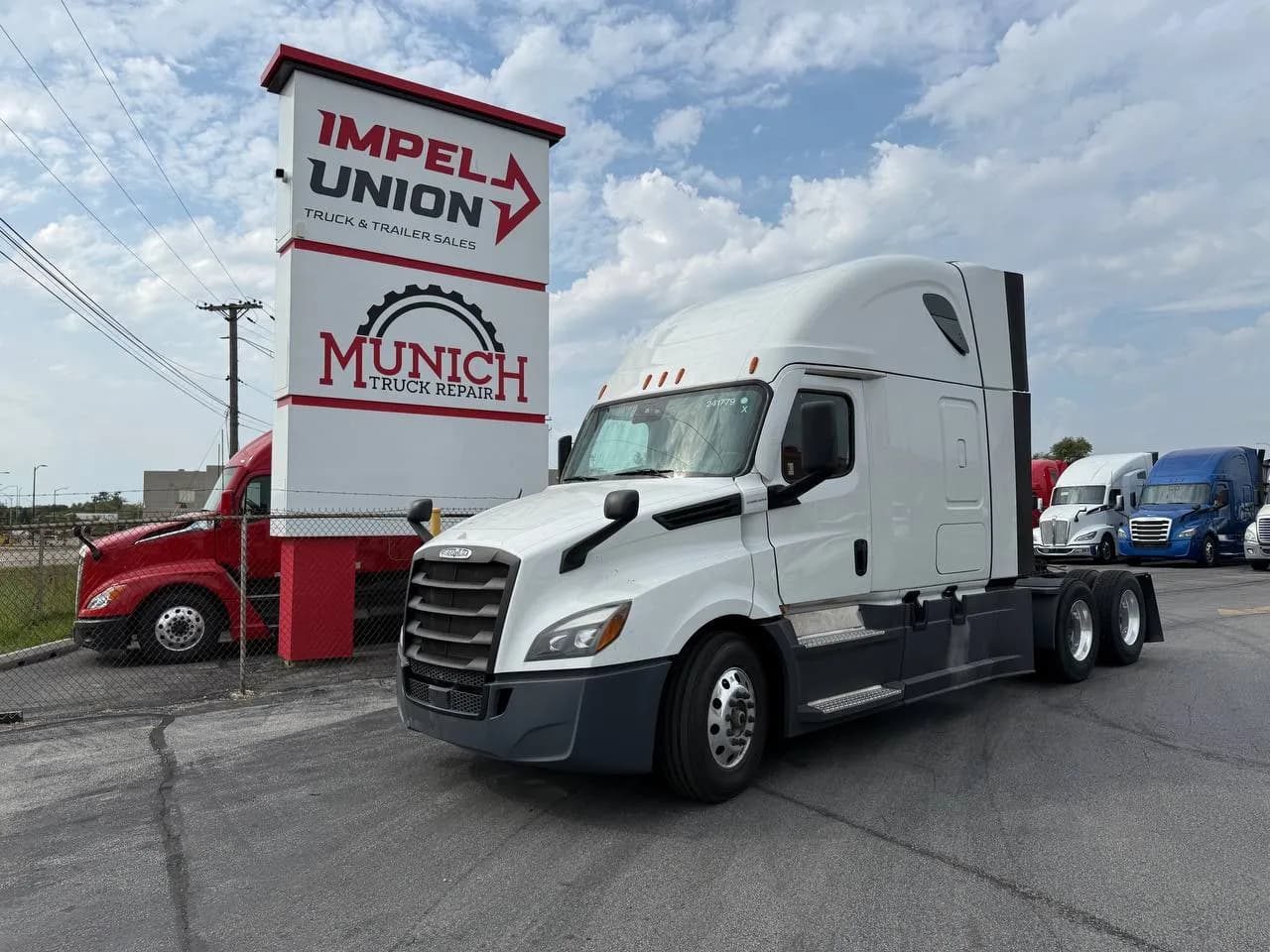 2024 Freightliner Cascadia - Sleeper