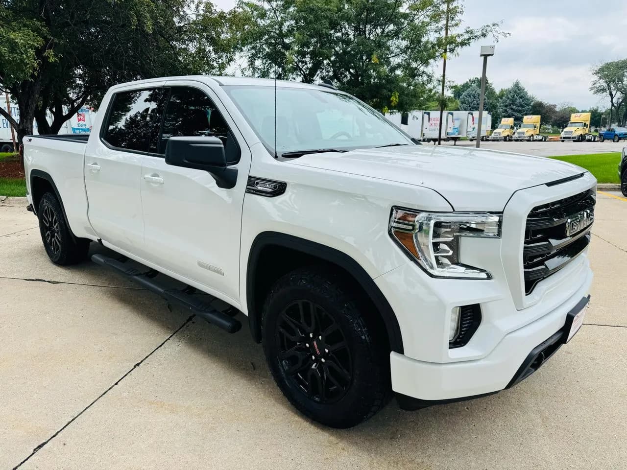 2021 GMC Sierra 1500 Elevation Crew Cab - Pickup