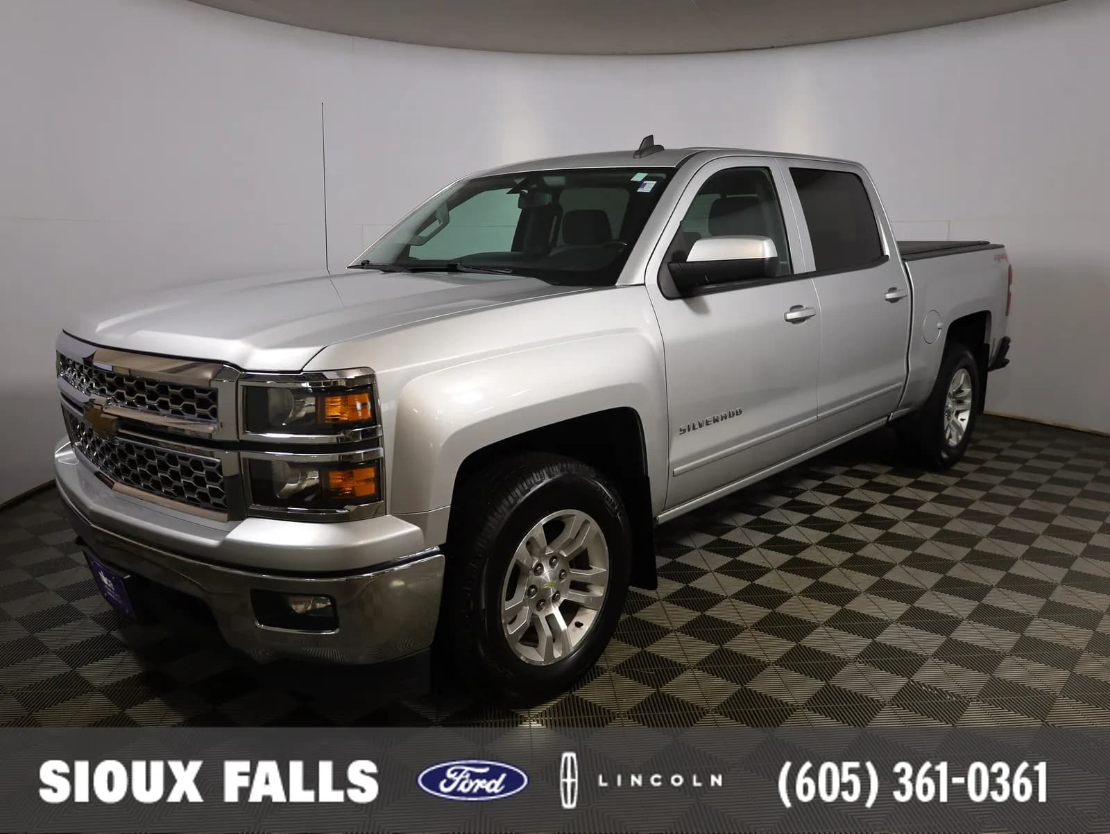 2015 Chevrolet Silverado 1500 - Pickup