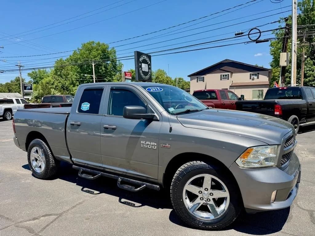 2013 Ram 1500 Tradesman - Pickup
