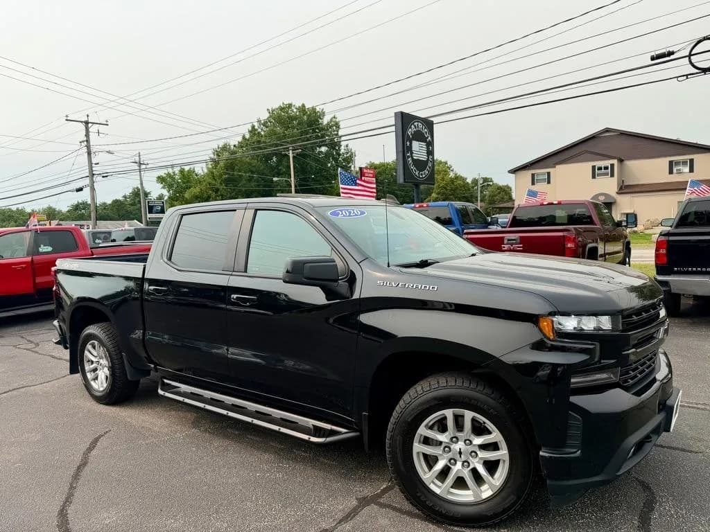 2020 Chevrolet Silverado 1500 RST Crew Cab - Pickup