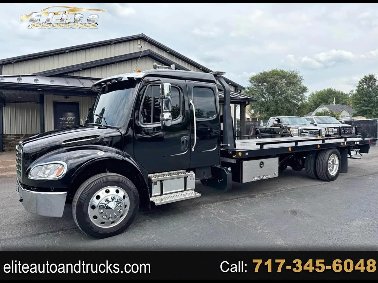 2025 Freightliner M2 106