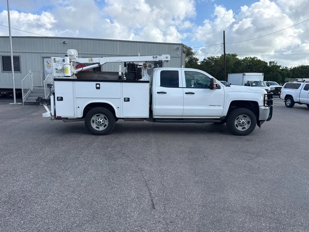 2019 Chevrolet Silverado 2500 - Chassis