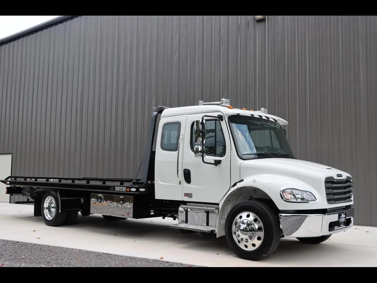 2026 Freightliner M2