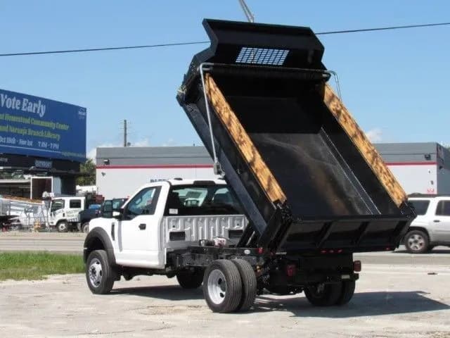 2025 Ford F-450XL - Dump