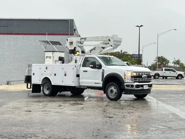 2025 Ford F-550XL - Bucket