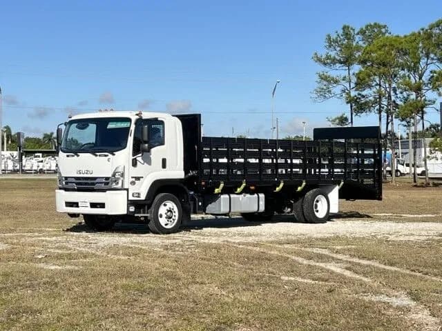 2026 Isuzu FTR - Flatbed