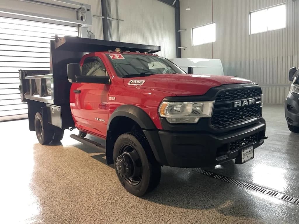 2022 Ram 5500 Chassis - Dump