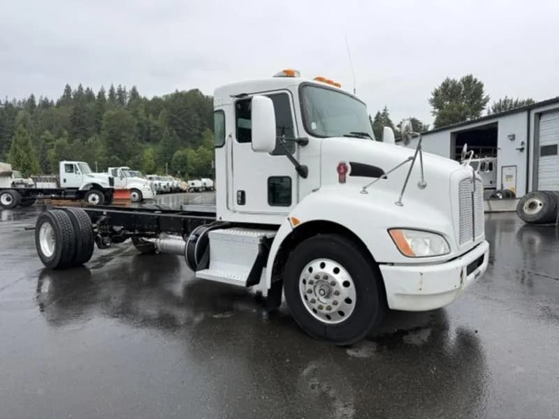 2014 Kenworth T370 - Bucket