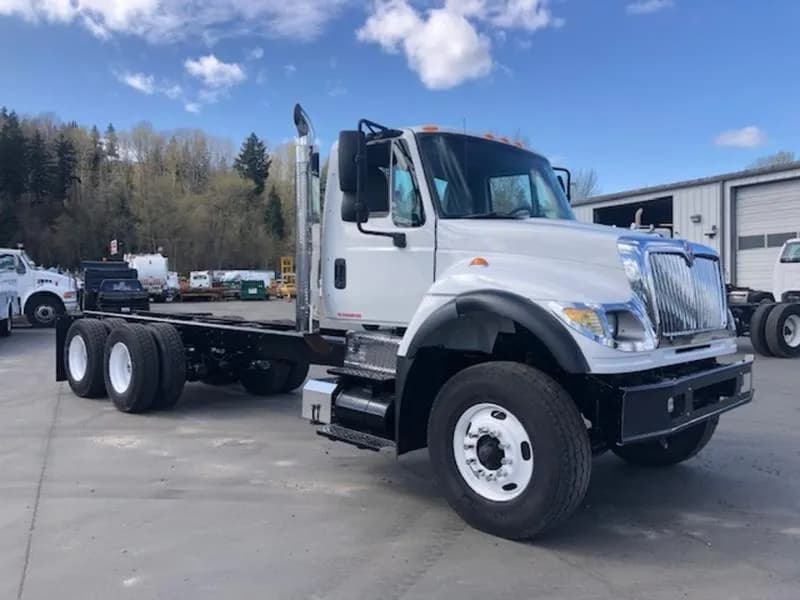 2009 International 7600 - Bucket