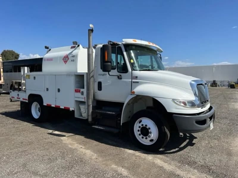 2009 International DURASTAR 4400 - Bucket