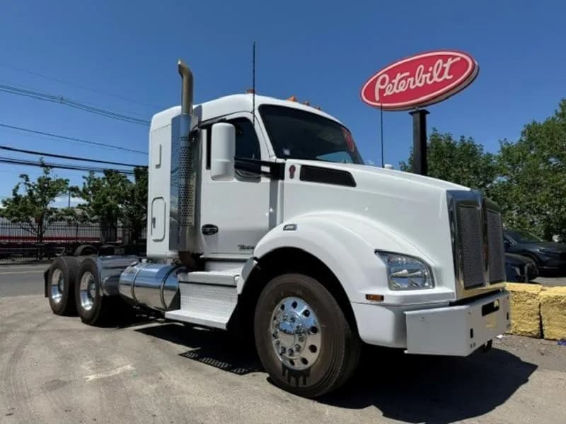 2020 Kenworth T880