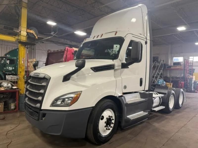 2020 Frghtlnr CAS 126